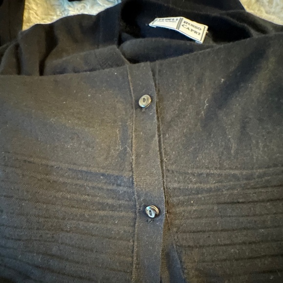 SIMPLE BUTTON UP ROUND NECK BLACK SWEATER - Picture 2 of 2